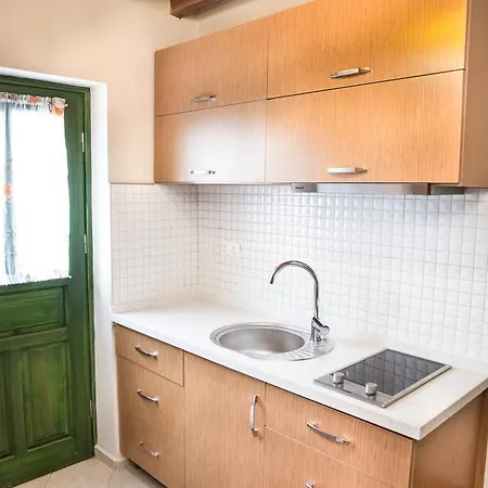 Two Stone Homes Asteria Μαρμαρίς